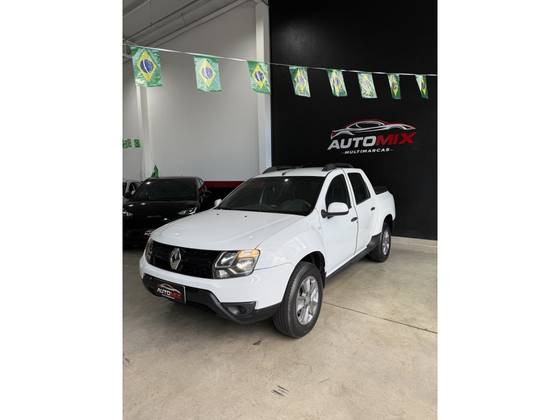 RENAULT DUSTER OROCH 1.6 16V SCE FLEX EXPRESS MANUAL RENAULT DUSTER OROCH 1.6 16V SCE FLEX EXPRESS MANUAL